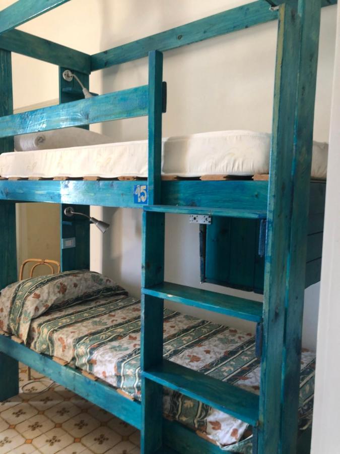 Hostel Beach House Giardini-Naxos Zewnętrze zdjęcie