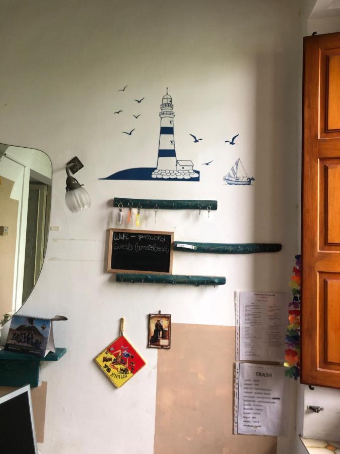 Hostel Beach House Giardini-Naxos Zewnętrze zdjęcie