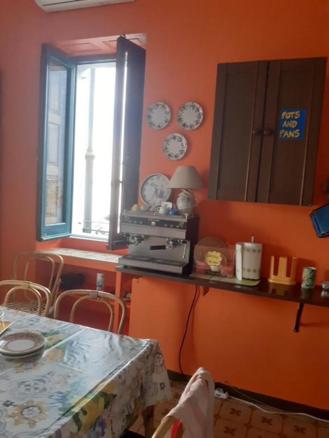Hostel Beach House Giardini-Naxos Zewnętrze zdjęcie